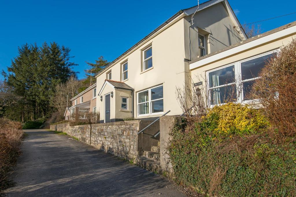 Upper Mead, Narberth