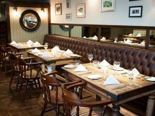 ザ・タバーン - ステーキハウス アンド ロッジ (The Tavern - Steakhouse and Lodge) 館内設備