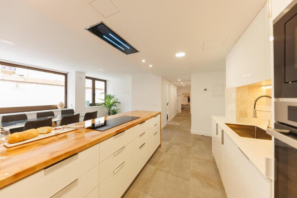 Bravissimo Turbau Entresol B, with 3 bedrooms - 3