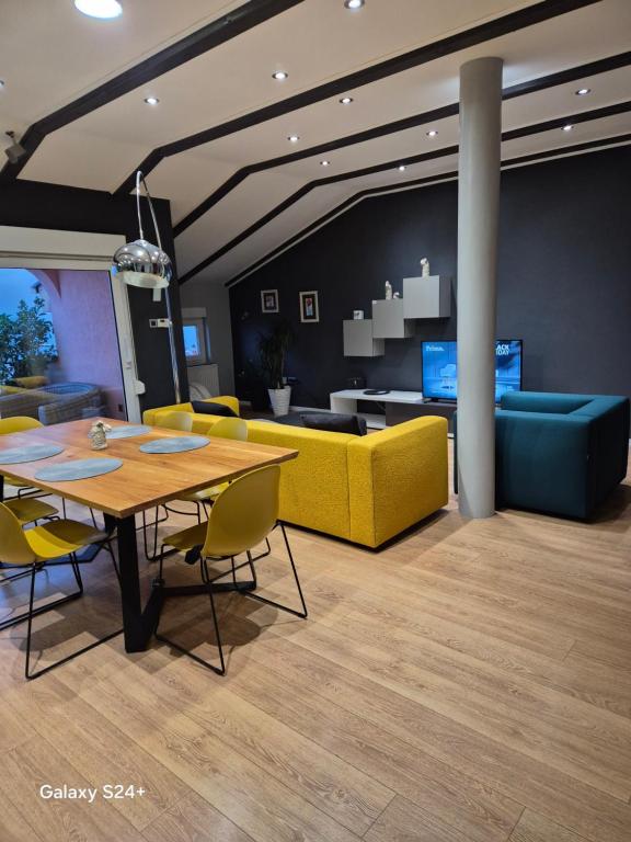 Best View, Crikvenica