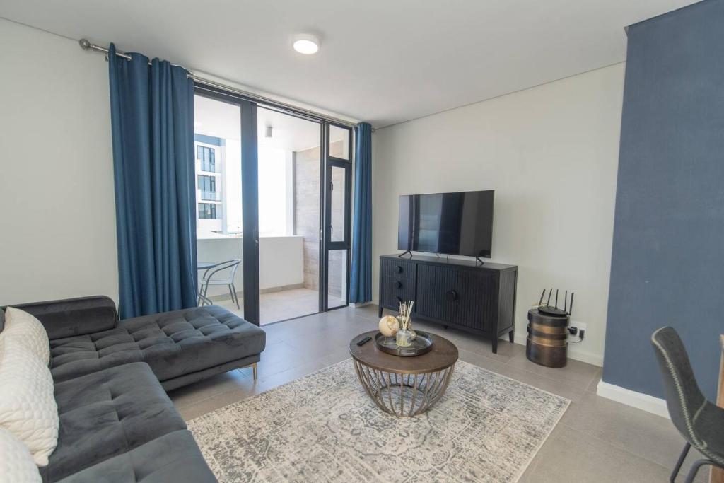 Infinite Tide Bellamare, Port Elizabeth