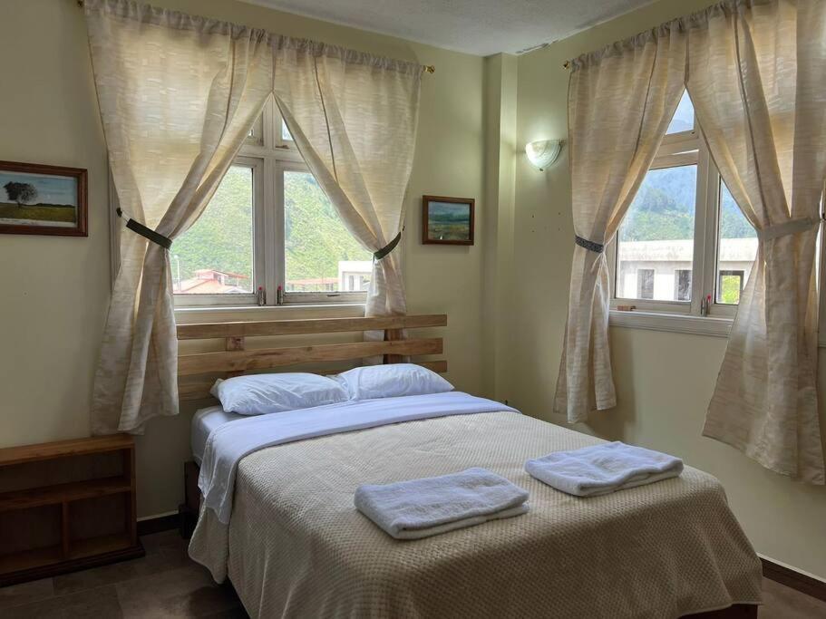 Charming apartment 2 bedroom 2 bath - 4