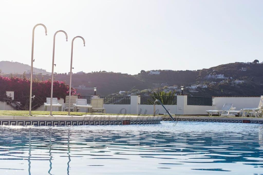 Piso Amaranta, Frigiliana Modern 2 bedroom, 2 bathroom Apartment with Air conditioning and Pool HansOnHoliday Rentals - 4