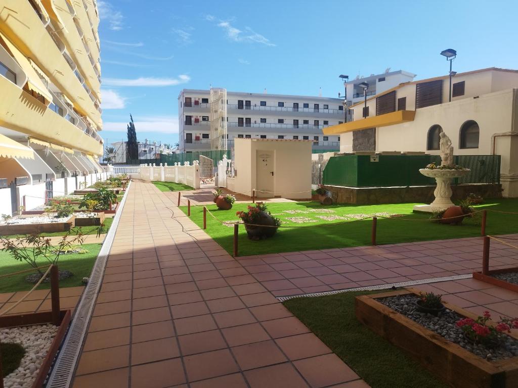 Las arenas 50 by Stay in Gran Canaria - 3