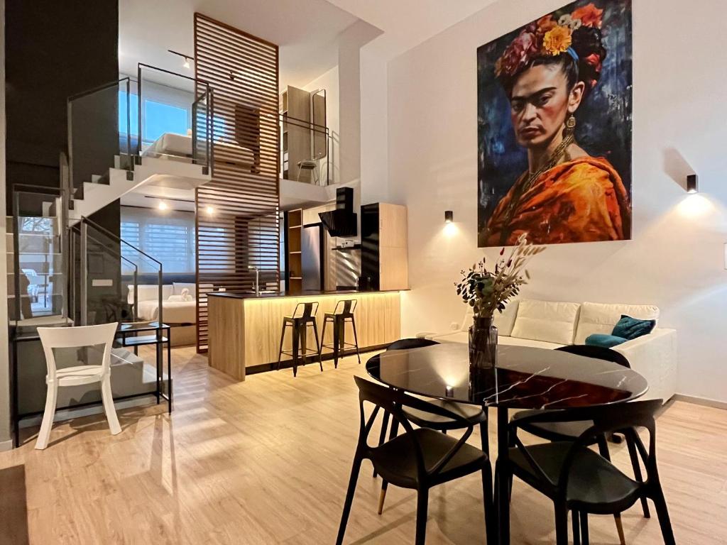 WeRentVLC - Amazing Duplex Loft 2 bdrm, Valencie