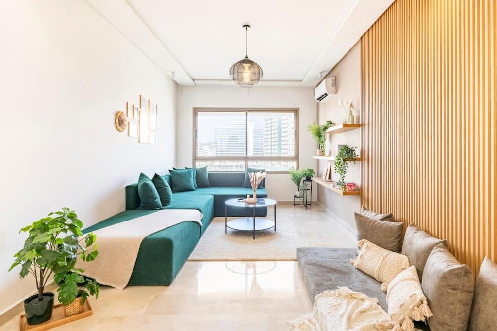 City Hideaway Suite - TGV Station & Beach Walk, Tanger