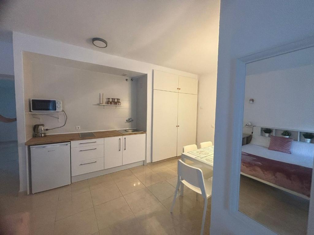 Apartamentos Deluxe en BenalBeach by Benalnova - 4