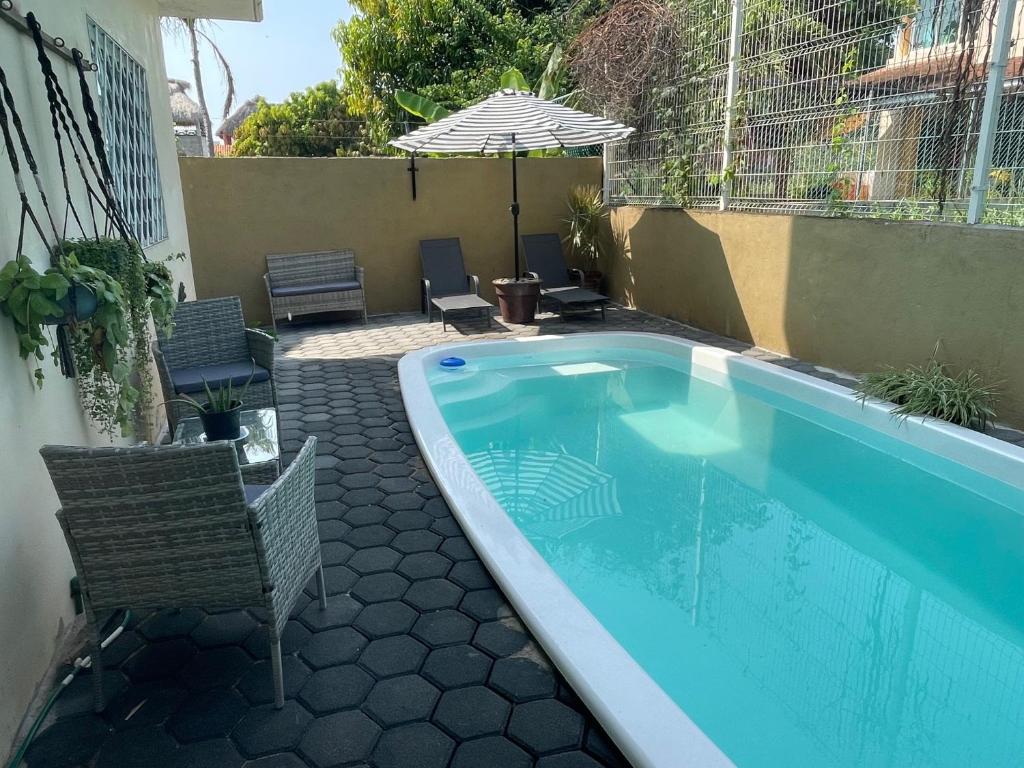 Adelfa Suites - 4