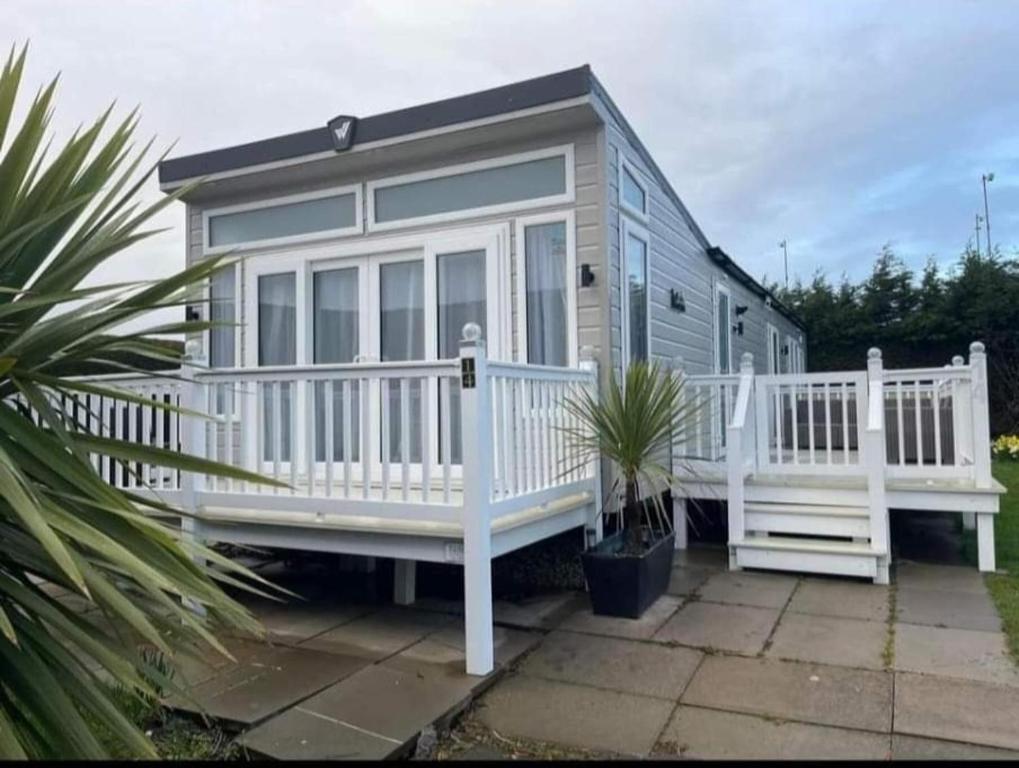 Stunning mini Lodge southview Skegness, Skegness
