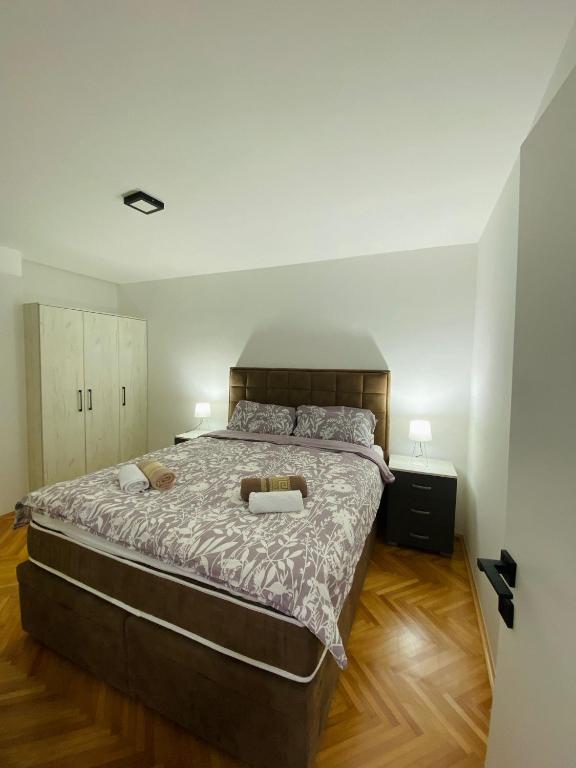 Apartment White Hill - 2