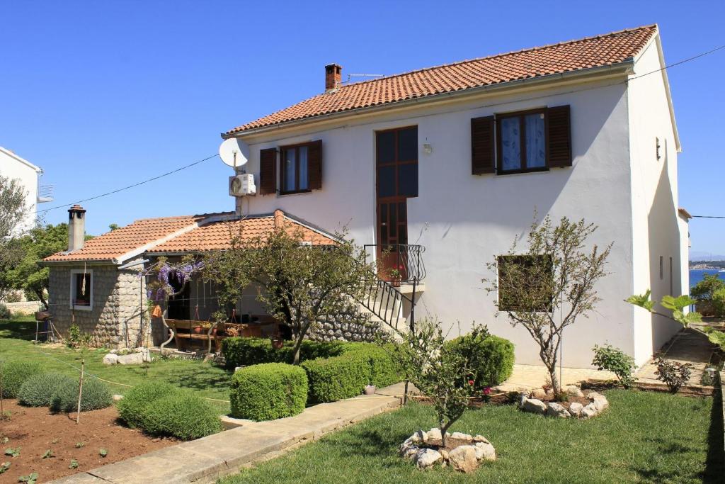 Apartment Blazenka, Tkon