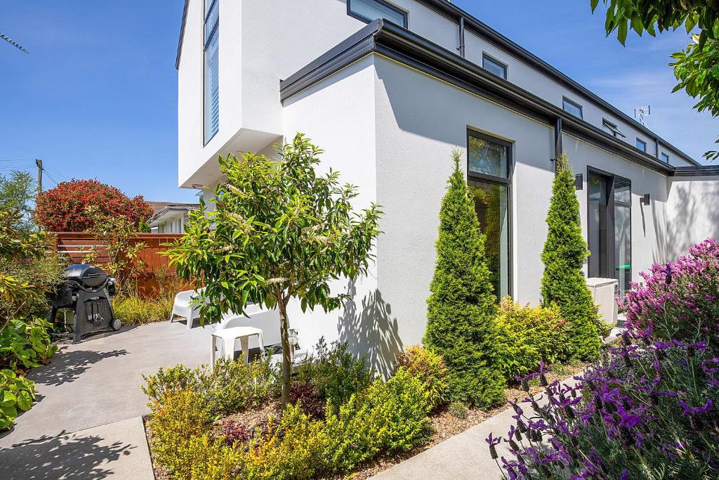 Berry Delight - Christchurch Holiday Home, Christchurch