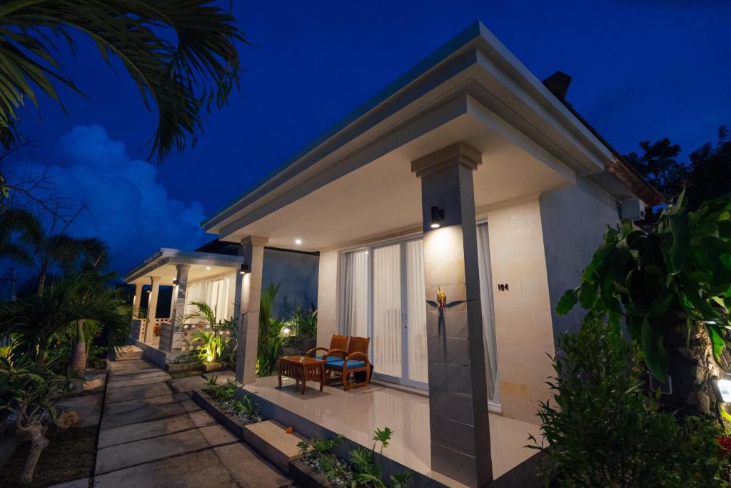 Kelingking Paradise Suites Villa