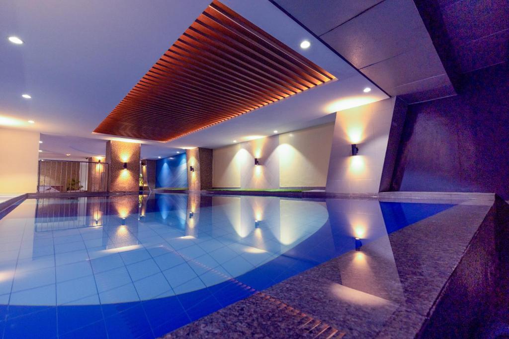 Summit Hotel Greenhills