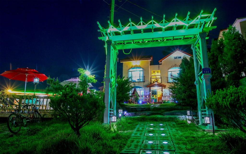 태안 처음처럼펜션 객실