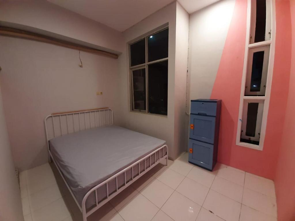 New Jasmine, Karangtengah