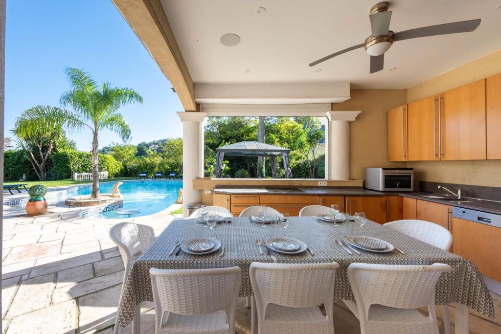 Superbe Villa 330m2 piscine & jacuzzi - 5