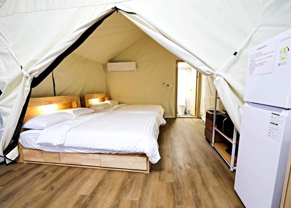 영암 락온 글램핑 앤 카라반