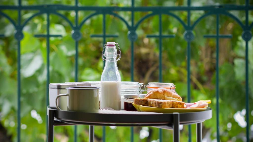 อาหารและเครื่องดื่ม