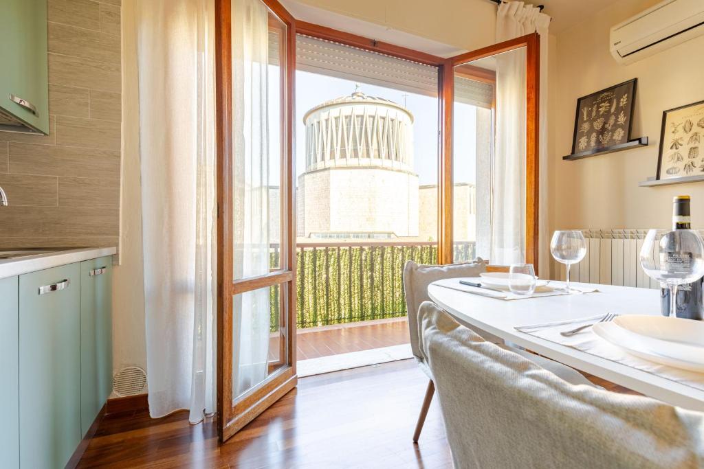 Harmony Retreat - Central Apt with terrace and Wi-Fi - 5