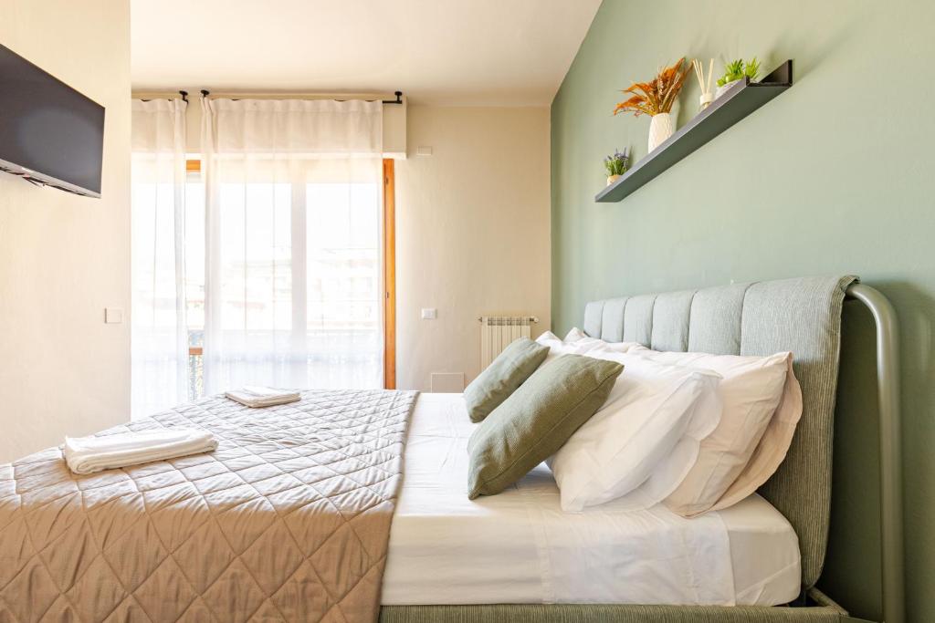 Harmony Retreat - Central Apt with terrace and Wi-Fi - 2