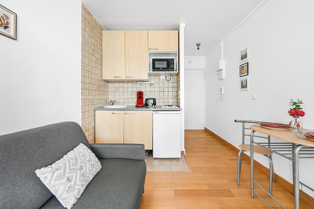 La Felicita - Studio avec Balcon Paris - Netflix - 4