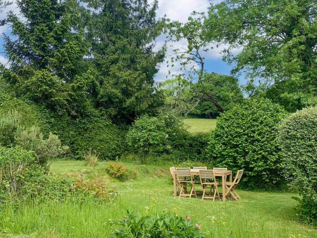 Marshalls Farm, Newent photo 7