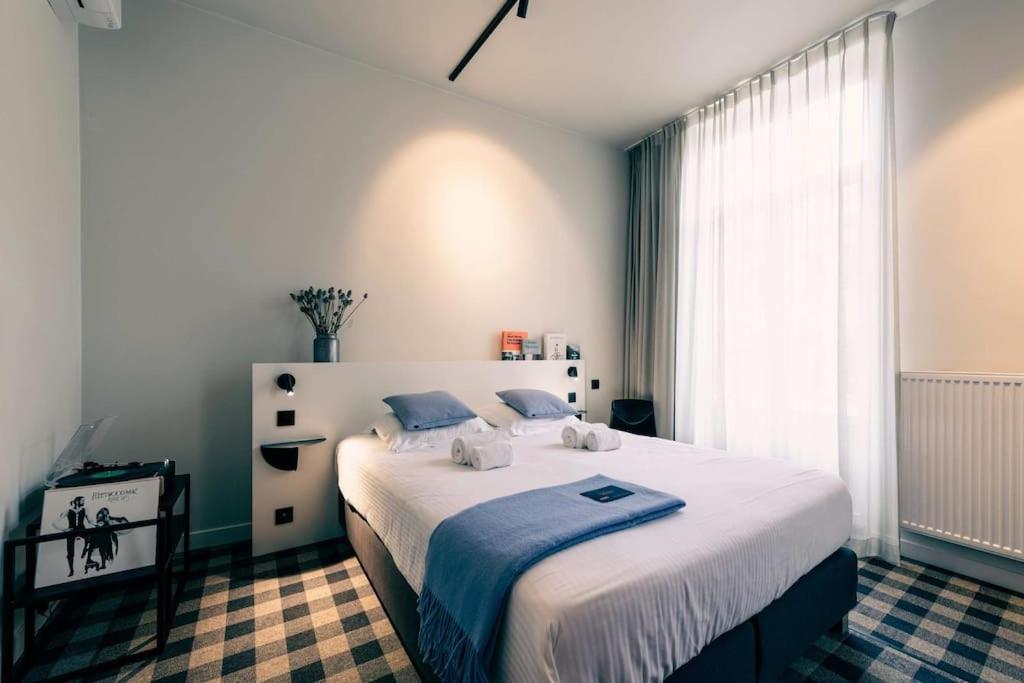 Charming Studio Retreat for Two in Central Ghent, Gent