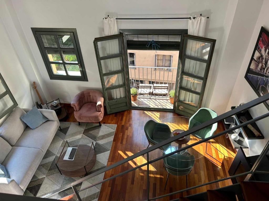 Modern apt in old town w cathedral views - 4