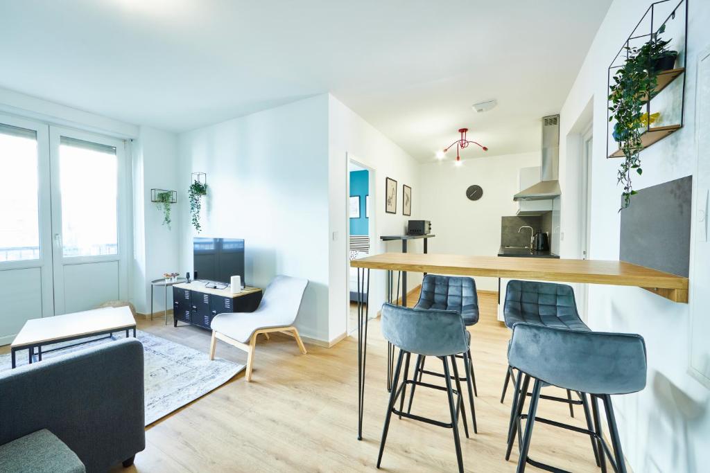 BE-2D Joli 3 pièces tout équipé pour 1-4 pers 2ème étage au centre de Mulhouse - 1