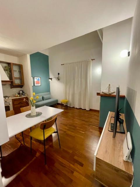 Stella di Mare, Livorno