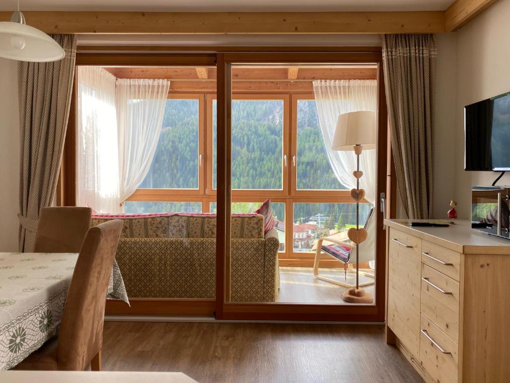 Apartments Chalet Ciufdlton - 4