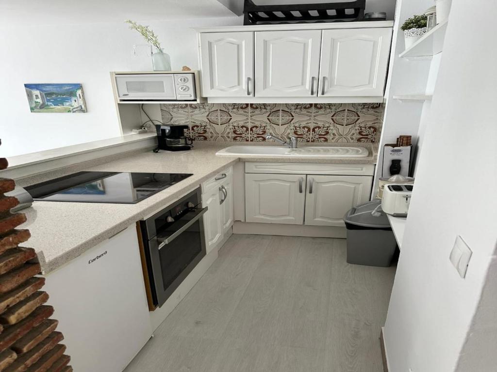 Studio in Estepona near Sandy Beach - 3