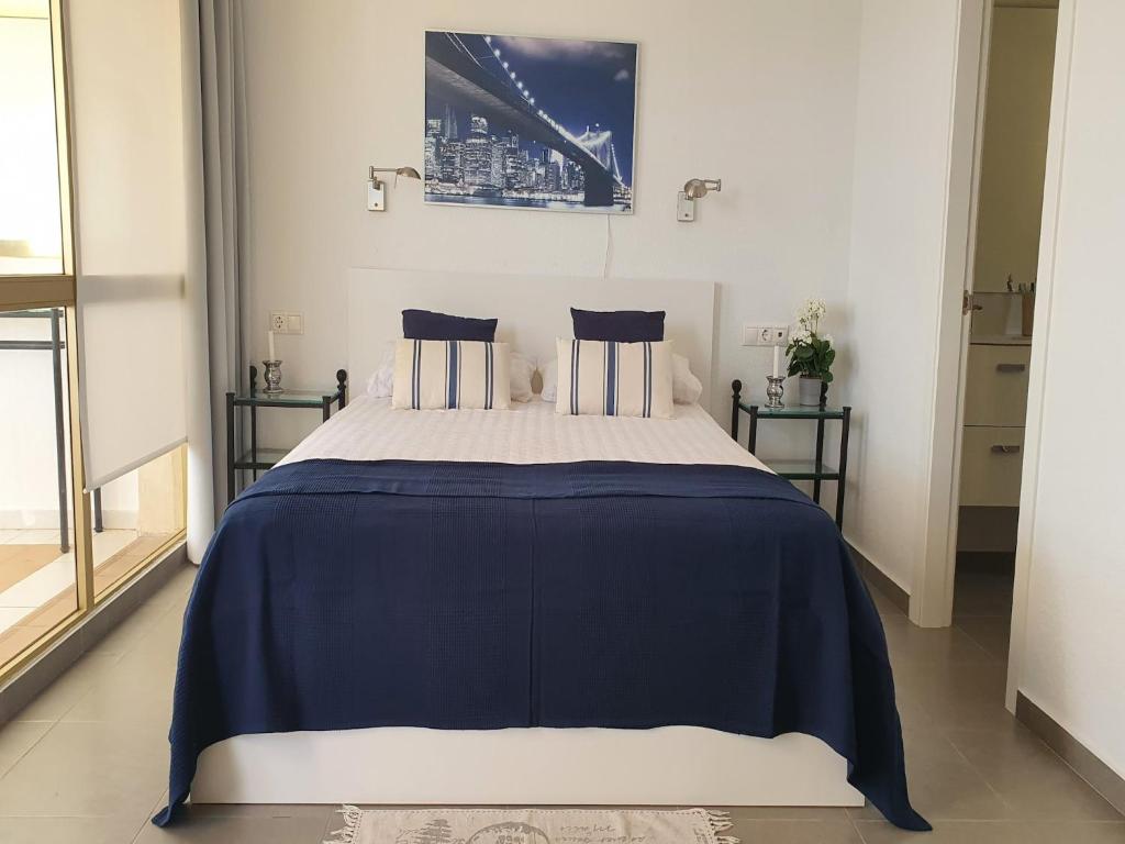 Studio in Marbella steps from sandy beach - 5