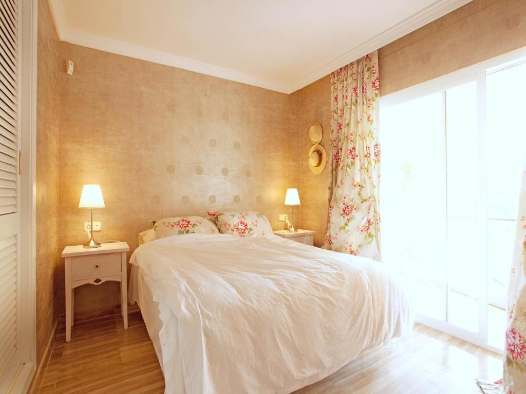 Apartment in Marbella near Sandy Beach - 4