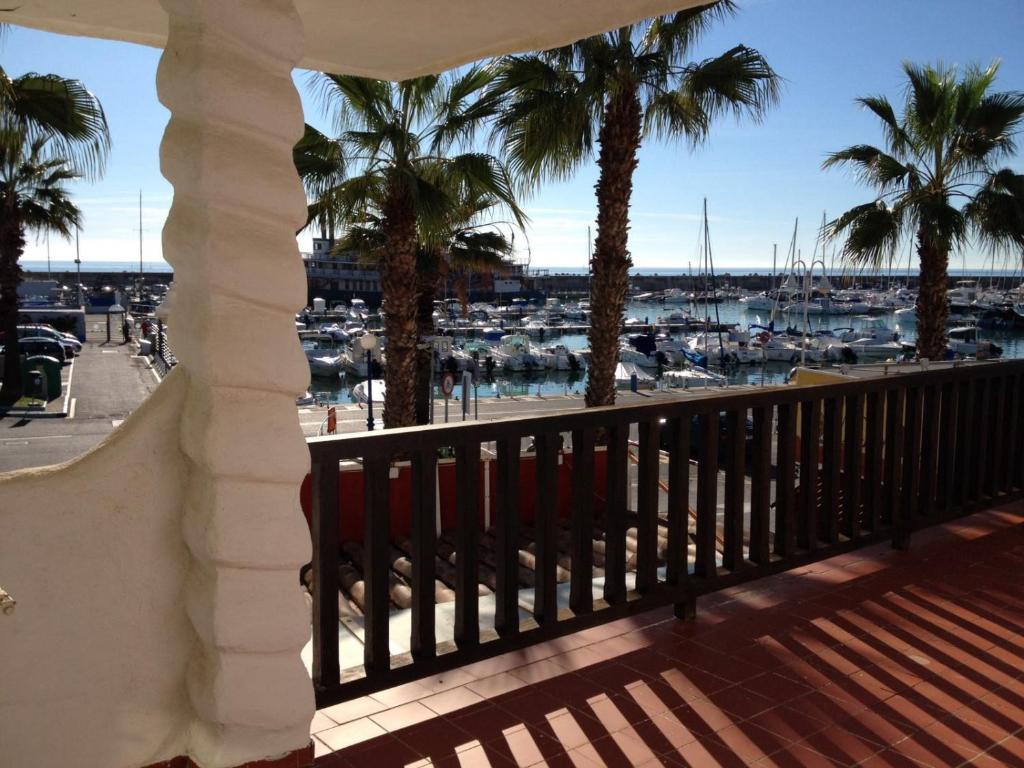 Apartamento Puerto Marina — Hotel in Benalmadena
