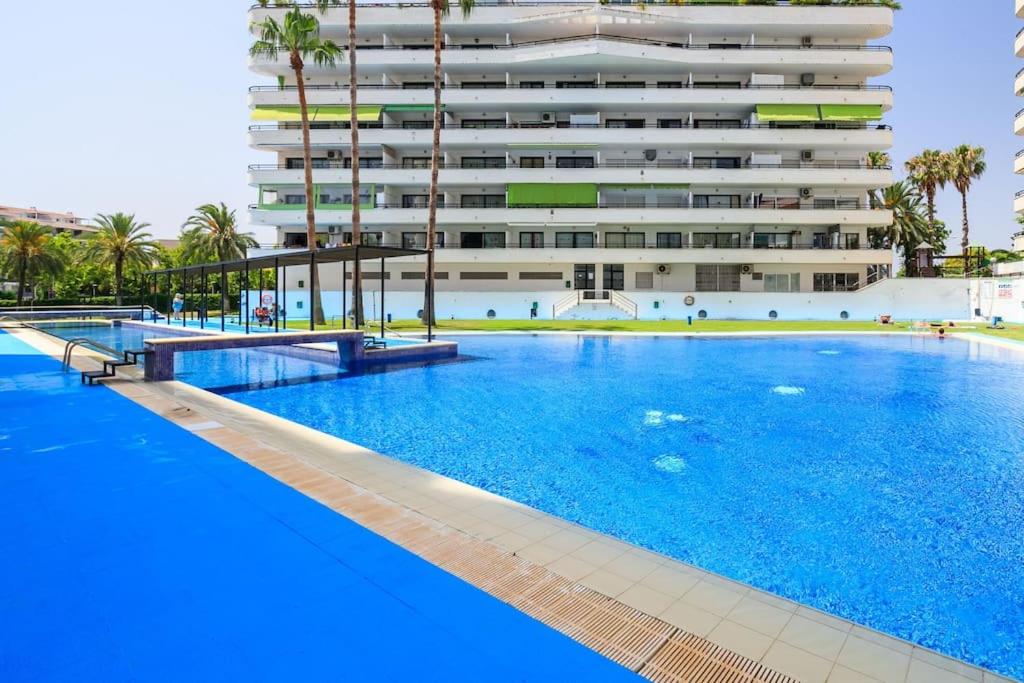 UHC Montecarlo Apartments - 2
