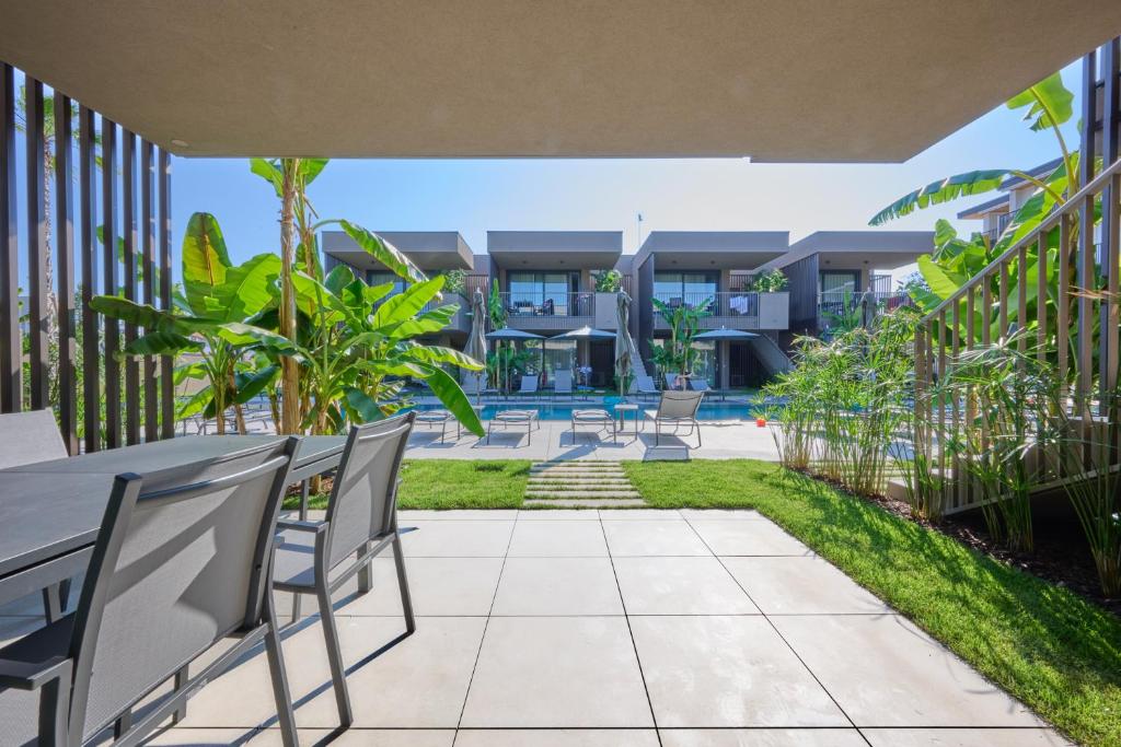 Sun Village Apartments - 5