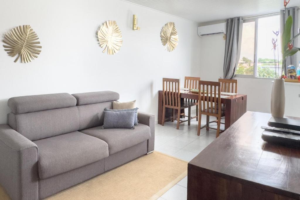 Ti Arums - Appt climatisé vue mer, Les Trois-Îlets