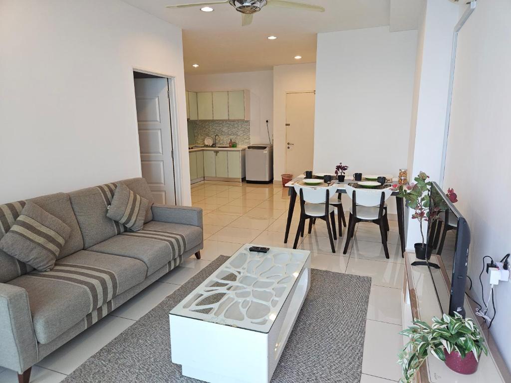 Mansion One 22-11 Georgetown, George Town