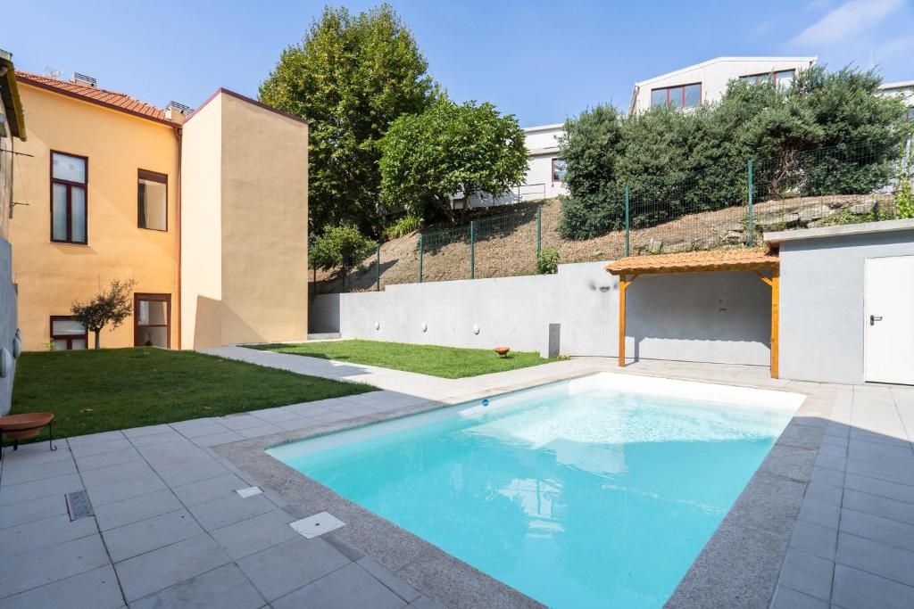 Host Wise - Sunny Bright Duplexes & Pool, Vila Nova de Gaia