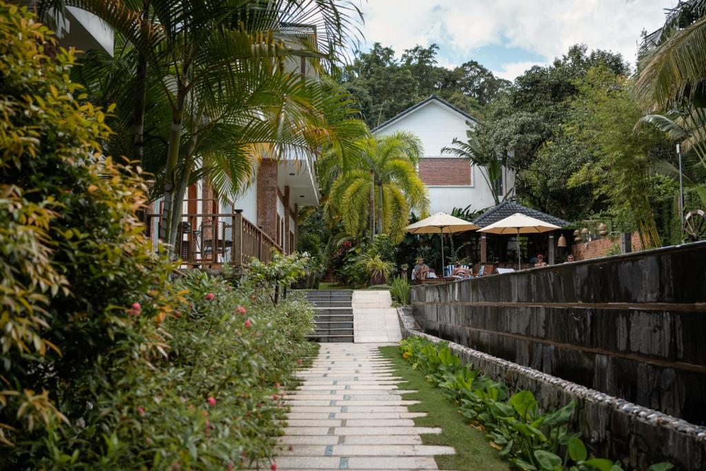 Surrounding environment