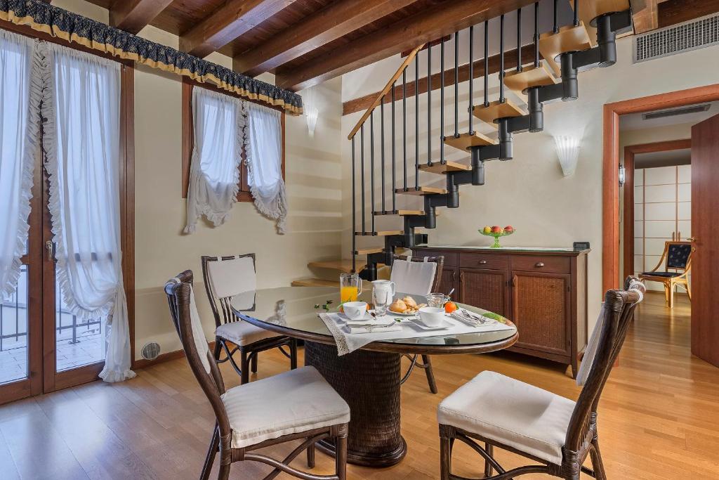 Palazzo Brando - Living Apartments - 5