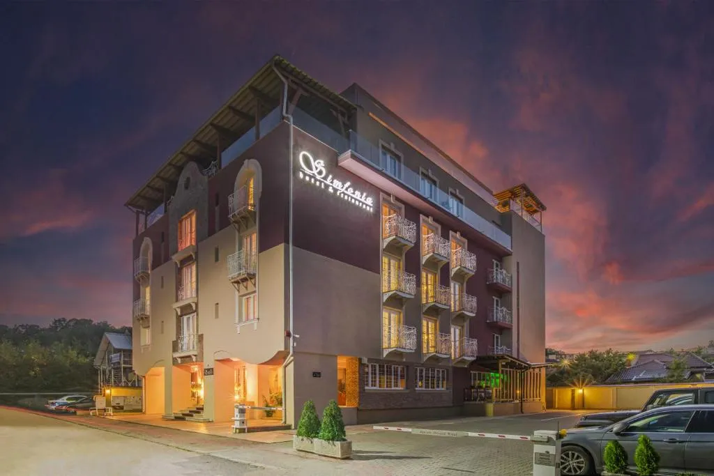 Simfonia Boutique Hotel, hotel v destinaci Râmnicu Vâlcea