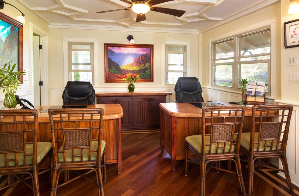 Hanalei Colony Resort photo