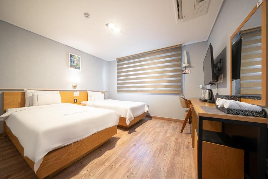 Sea Star Hostel