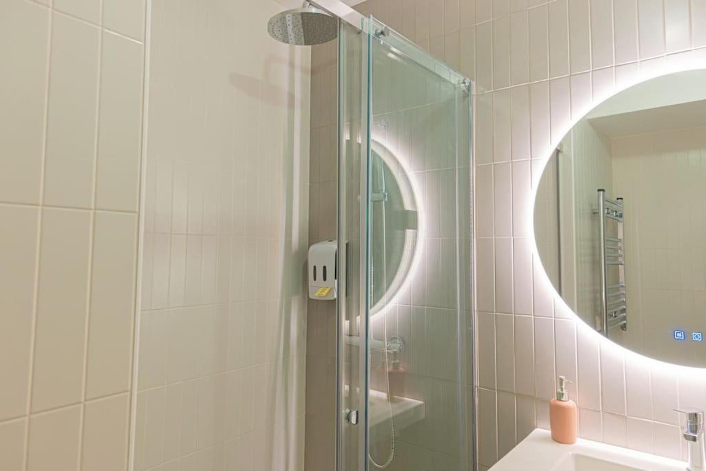 For You Rentals El CaprichoTu Refugio en Madrid con Encanto y Tranquilidad Temporal PDD2914 - 2