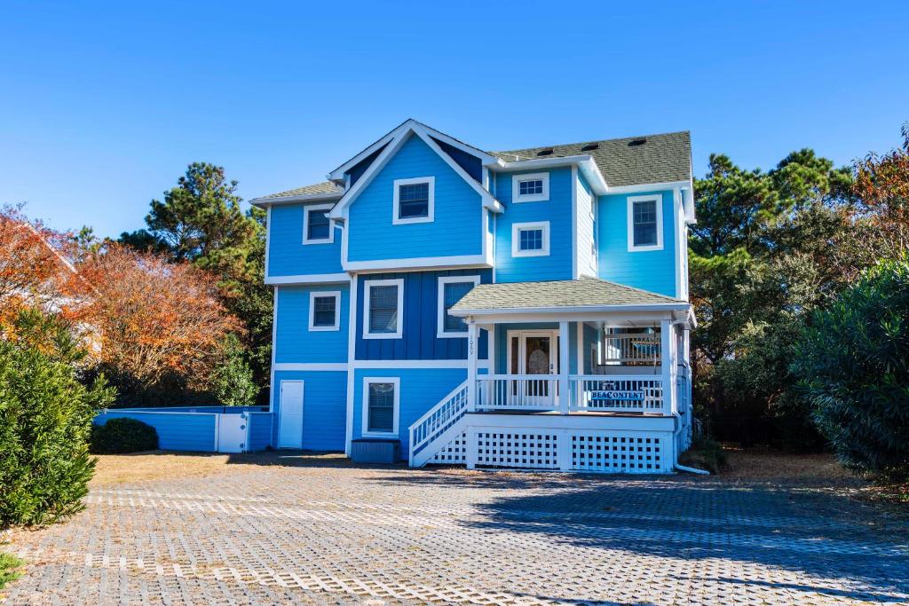 Oceanside, Private Pool, Hot Tub, Community Amenities, BH9, BeaContent, Corolla