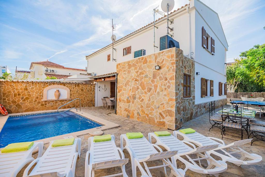 Villa Pintor - 1