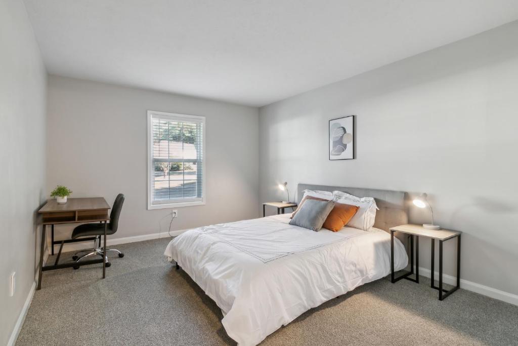 Barcelo At East Cobb Q7 1 Bd 1 Bth Furnished, Marietta